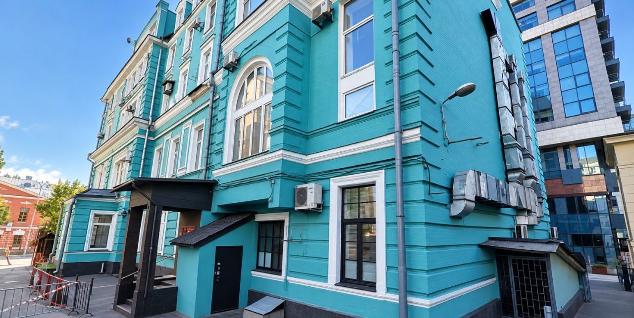 фасад дома, здание по адресу г Москва, ул Тверская, д 22В